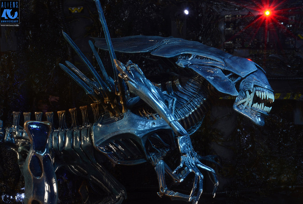 Buy Alien Queen Ultra Deluxe Boxed Figure 40th Anniversary - Aliens - NECA Collectibles from Costume Super Centre AU
