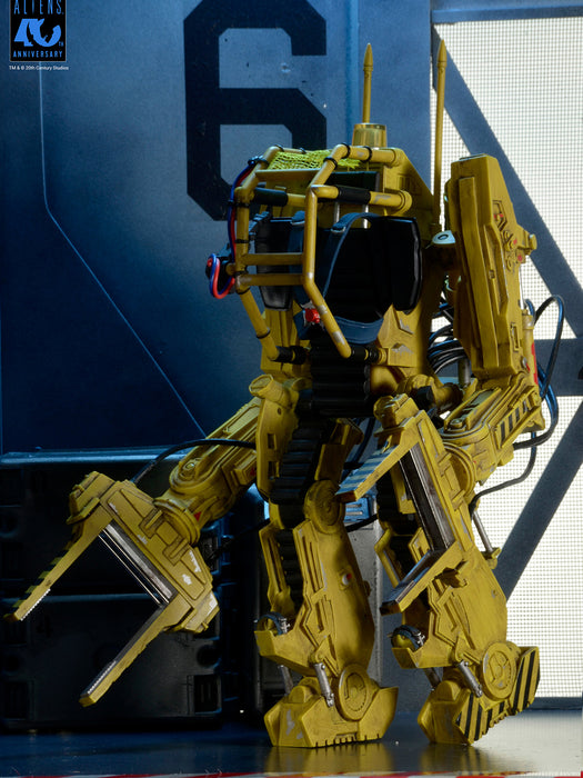 Buy Power Loader P-5000 Deluxe Vehicle 40th Anniversary - Aliens - NECA Collectibles from Costume Super Centre AU