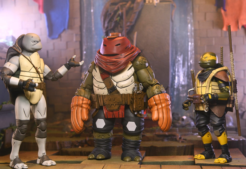 Buy Ultimate Odyn (Re-Evolution) - 7" Scale Action Figure - TMNT The Last Ronin - NECA Collectibles from Costume Super Centre AU