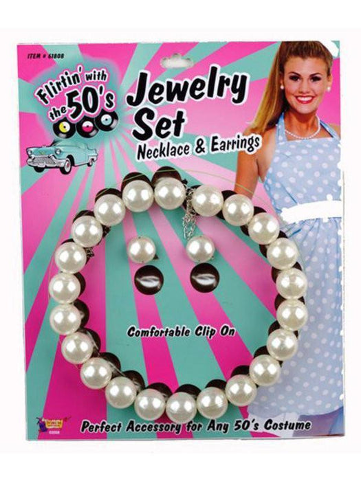 pearl-necklace-and-earrings